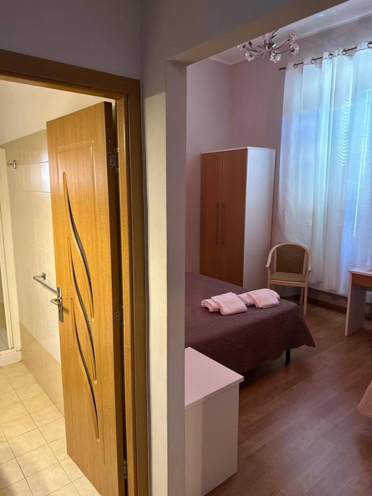 Trani B&T Rooms Roma Phòng bức ảnh