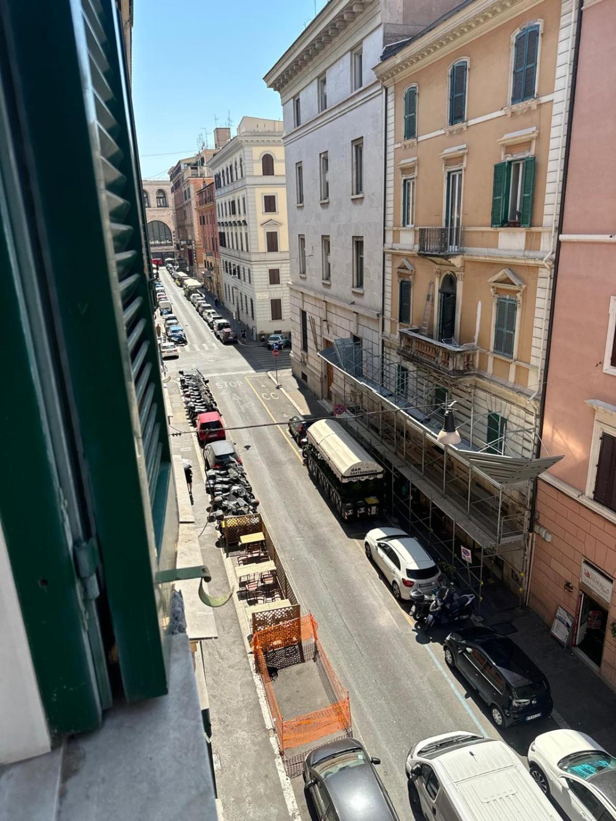 Trani B&T Rooms Roma Ngoại thất bức ảnh