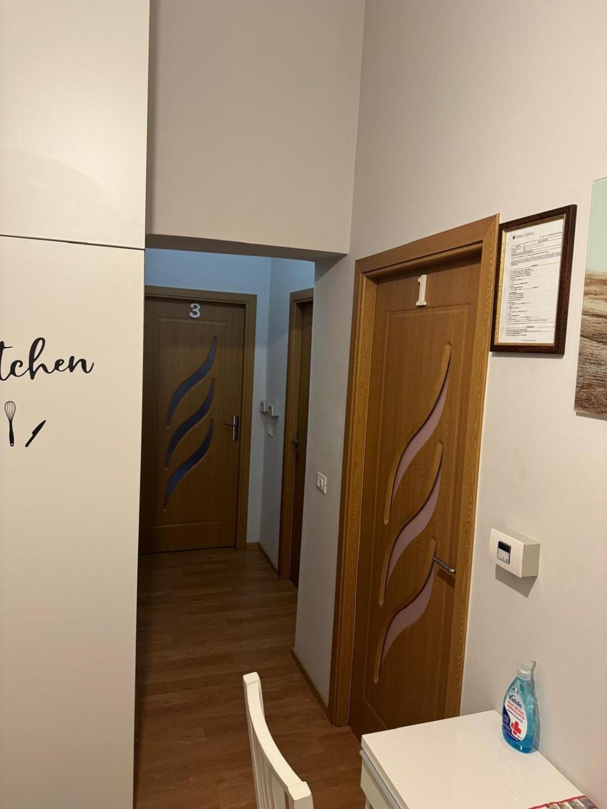 Trani B&T Rooms Roma Ngoại thất bức ảnh