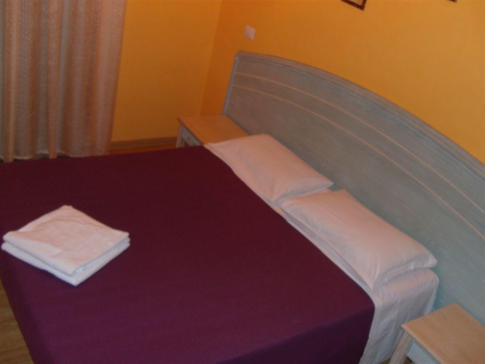 Trani B&T Rooms Roma Ngoại thất bức ảnh
